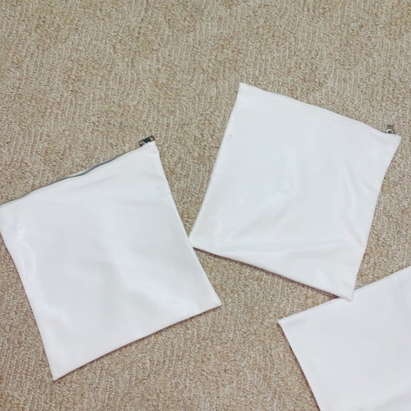 🔥HOT🔥 SET OF 3 WHITE FAUX LEATHER ZIPPERED BAGS - Picture 3 of 4
